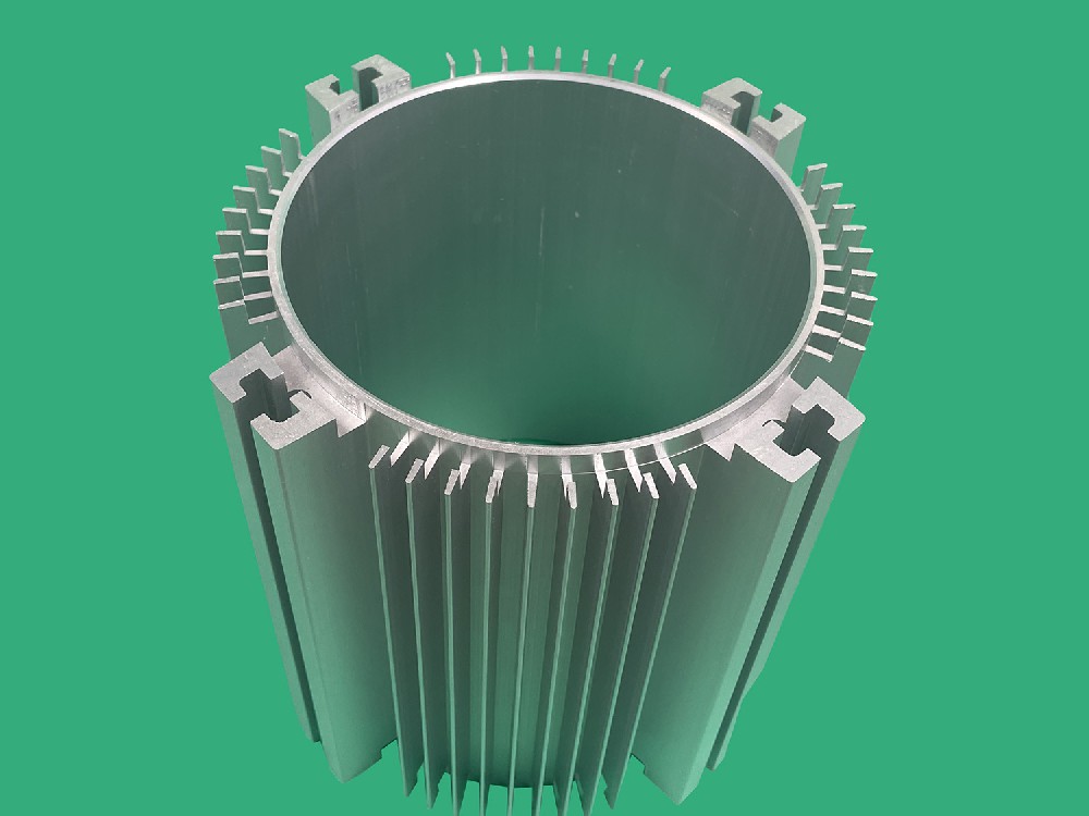 Where is the difference between iron motor housing and aluminum alloy motor housing?